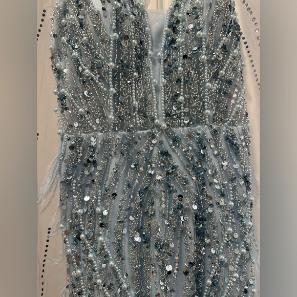 ENGAGEMENT/PARTY/PROM GUEST DRESS - Picture 5 of 8